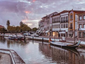 AVEIRO TRAVEL GUIDE