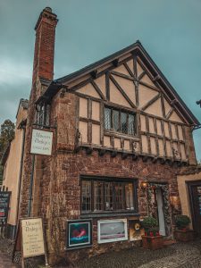 VISITING DUNSTER CASTLE & DUNSTER MEDIEVAL VILLAGE