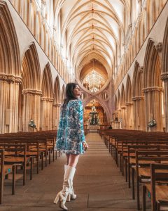 A TRAVEL GUIDE TO WELLS, ENGLAND FROM LONDON