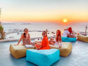 THE BEST PLACES TO WATCH THE SUNSET IN MYKONOS